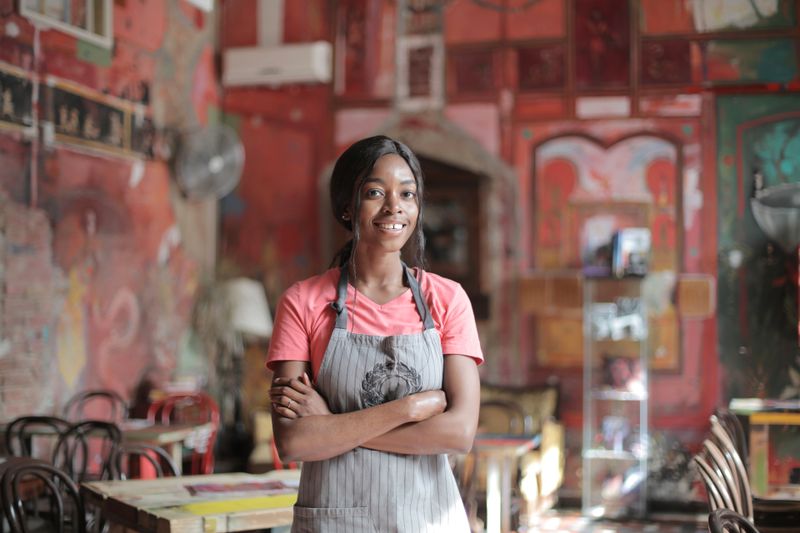 Round table pizza staff member